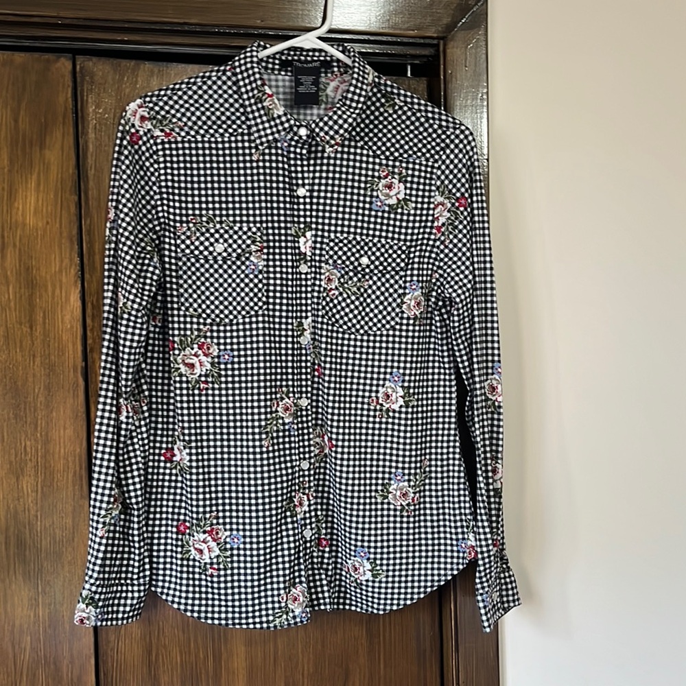 Checkered floral shirt
